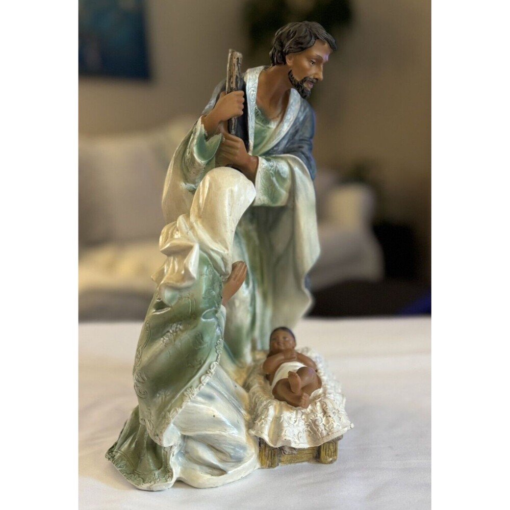 Love Light Nativity Set Mary Joseph Jesus Christmas Rare item NEW - Picture 3 of 11